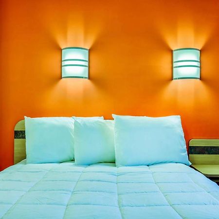 Motel 6-Burlington, On - Toronto West - Oakville Kültér fotó